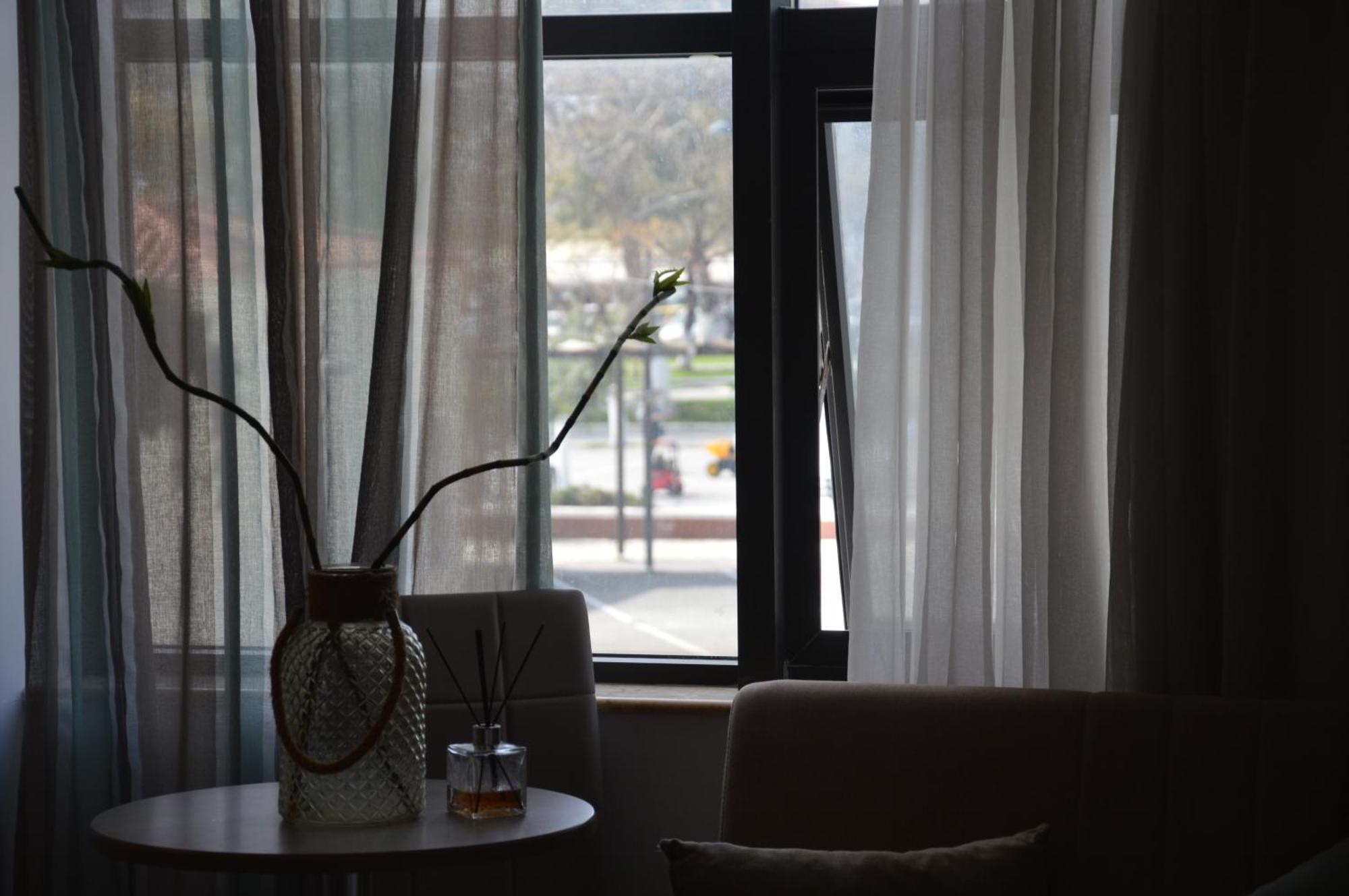 Aqua Mare Sea Side Rooms Nea Kallikrateia Экстерьер фото