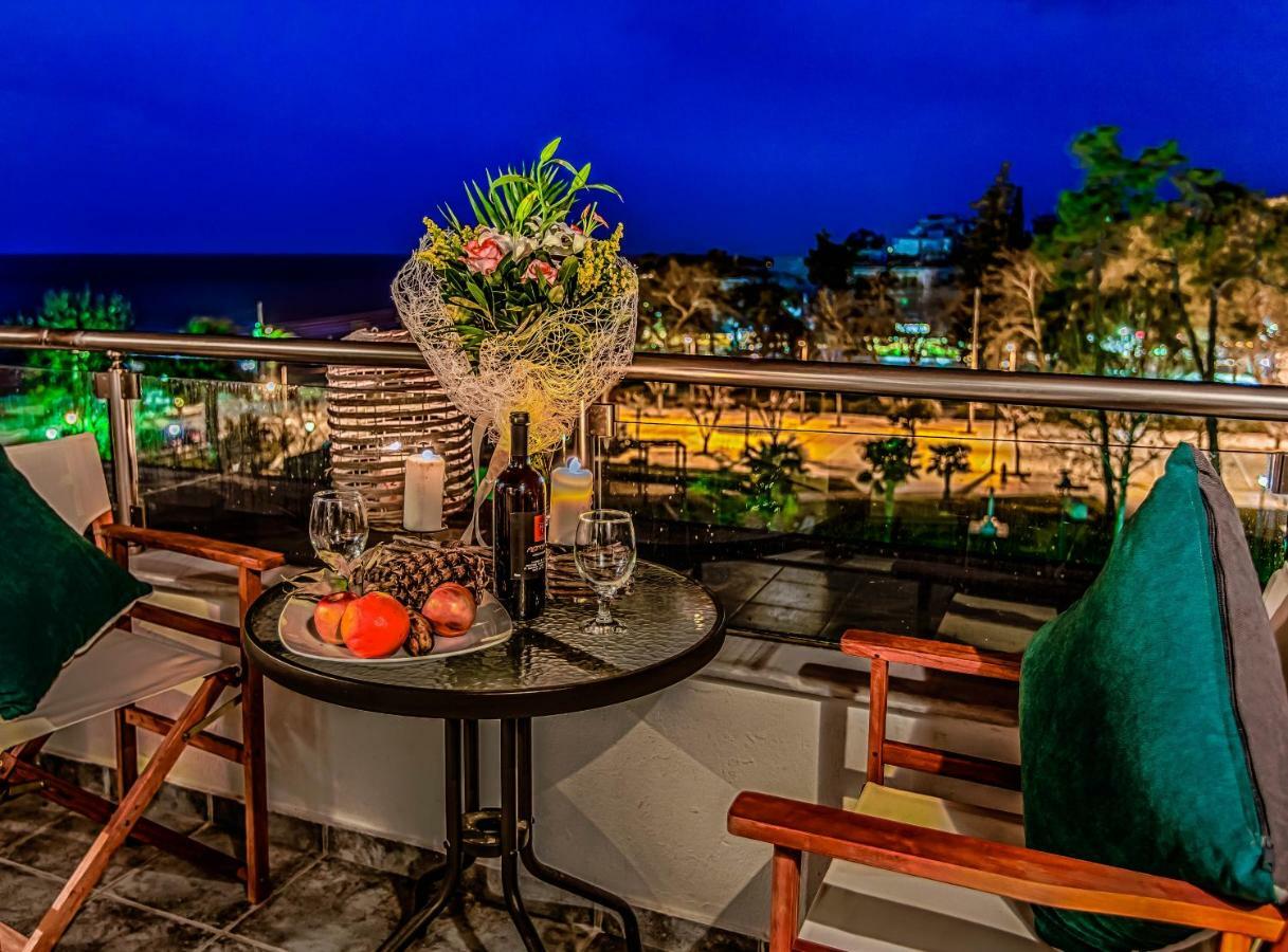 Aqua Mare Sea Side Rooms Nea Kallikrateia Экстерьер фото